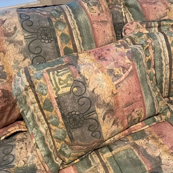 Comforter Set - Picture 2 of 5